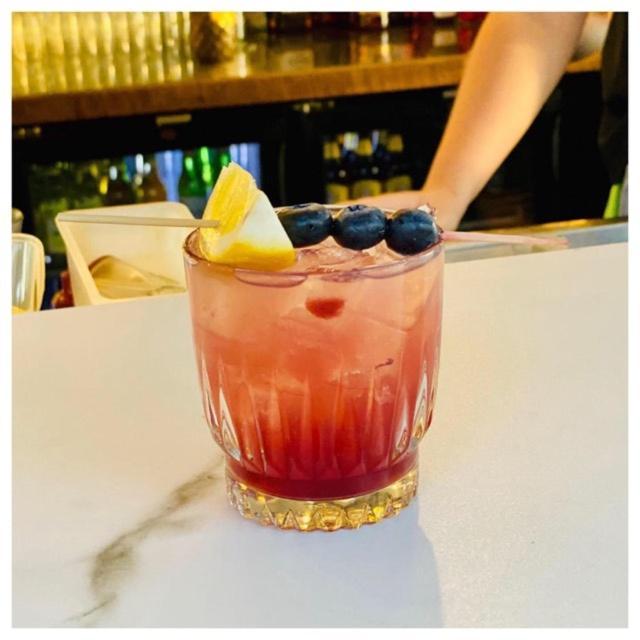 冈尼达酒店 外观 照片